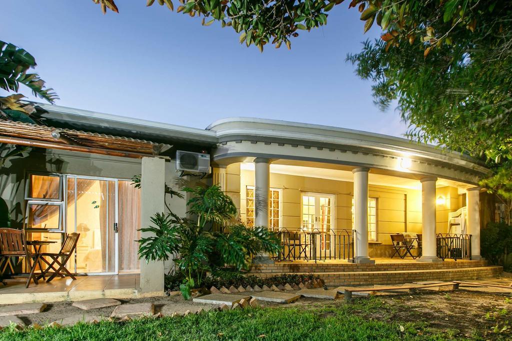 Sun Bell Lodge Белвил Екстериор снимка