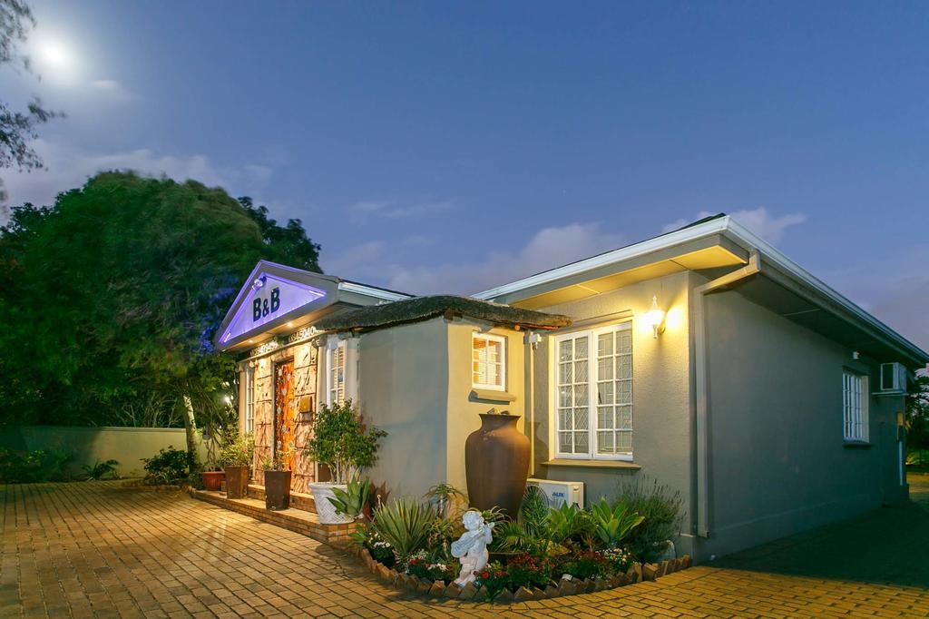 Sun Bell Lodge Белвил Екстериор снимка