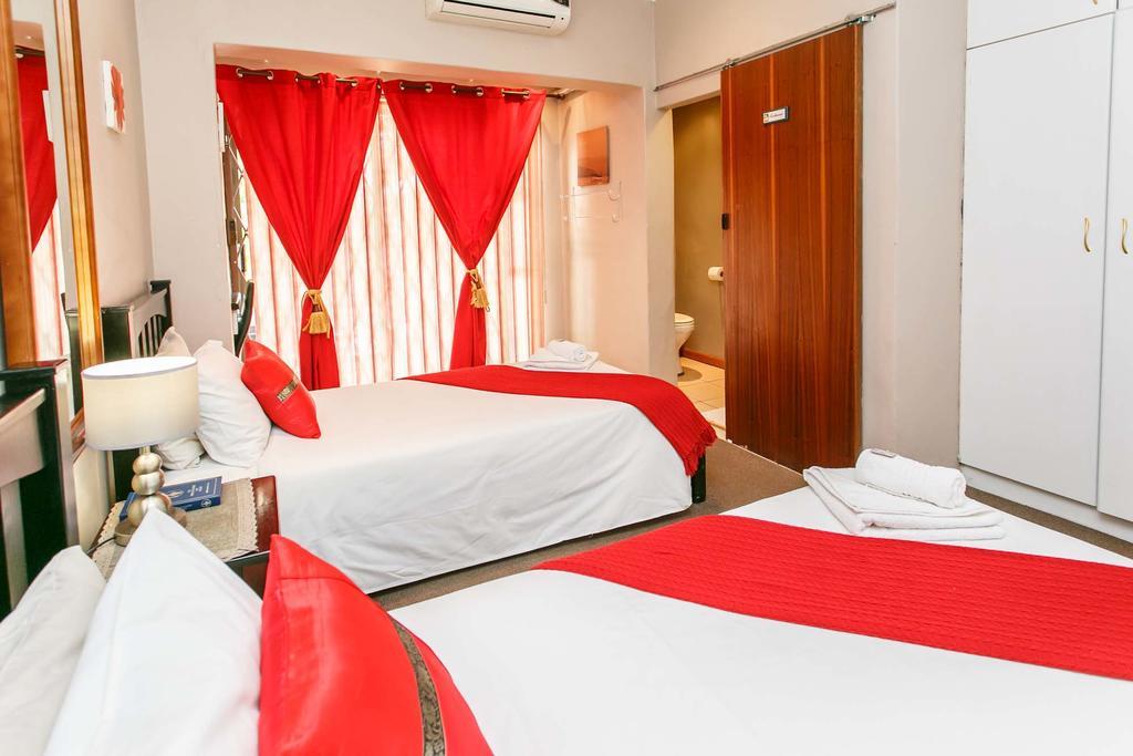 Sun Bell Lodge Белвил Екстериор снимка