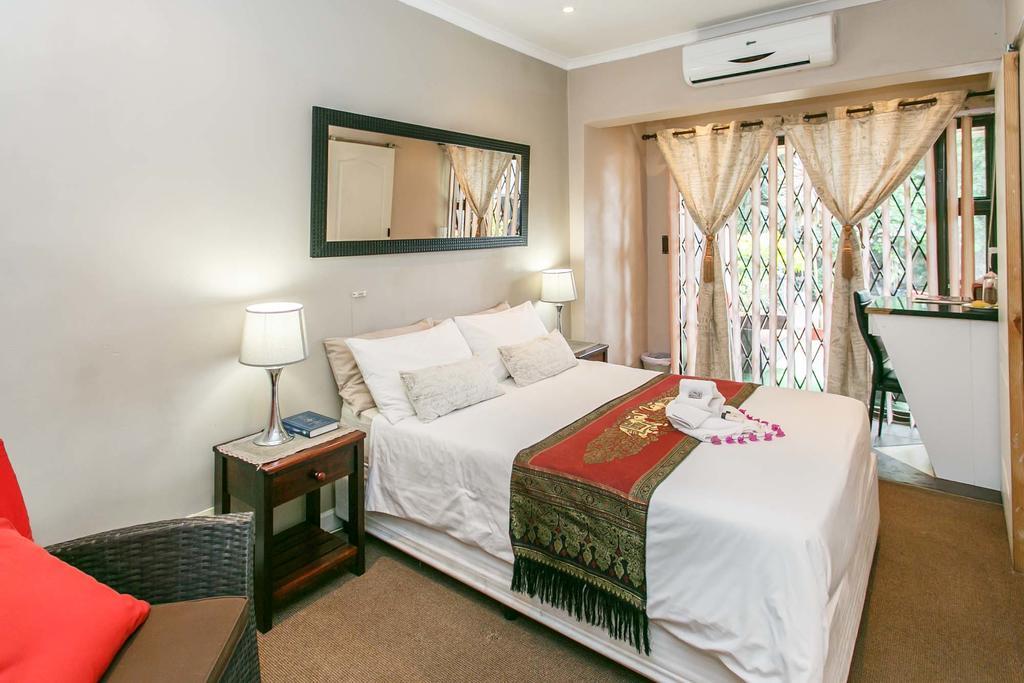 Sun Bell Lodge Белвил Екстериор снимка