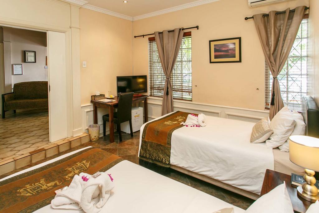 Sun Bell Lodge Белвил Екстериор снимка