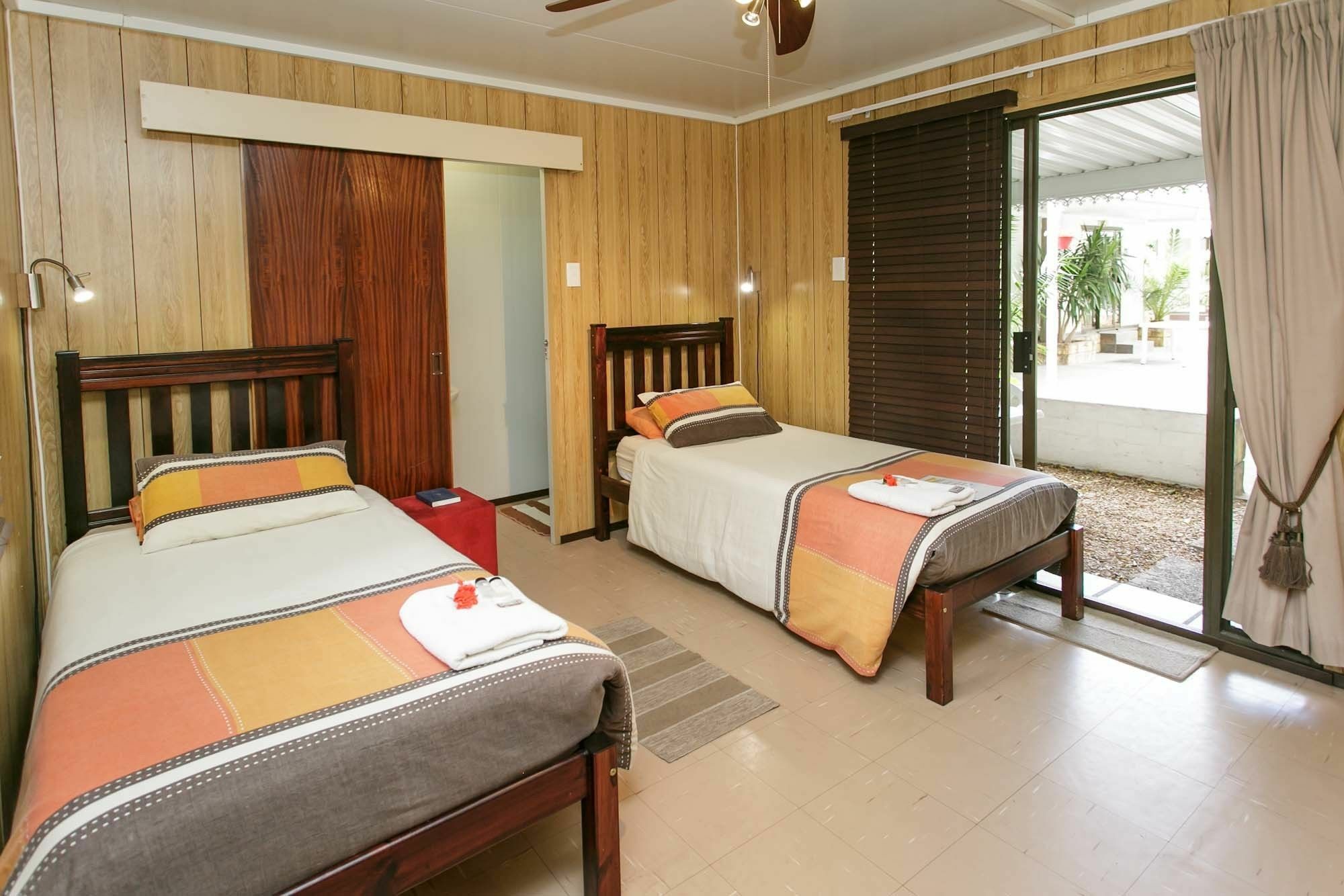 Sun Bell Lodge Белвил Екстериор снимка